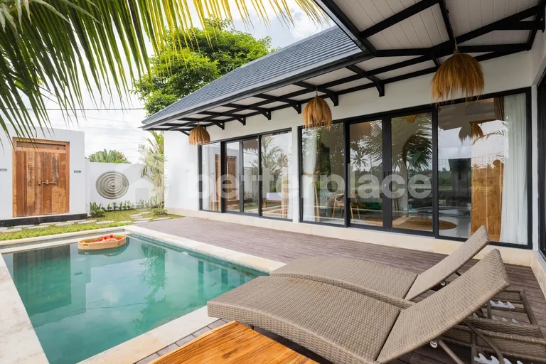 Ubud Villa Gem Furnished 2BR Villa with Enclosed Living Space