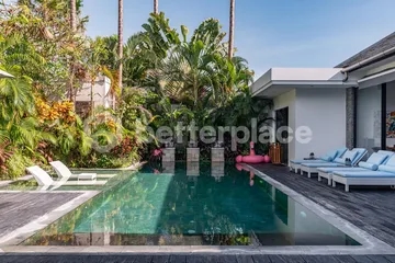 Charming 3 Bedroom Villa in The Heart Of Berawa, A Few Minutes To The Beach