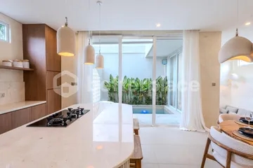 Modern Design 2 Bedroom Villa with Rooftop Plunge Pool in Batu Bolong