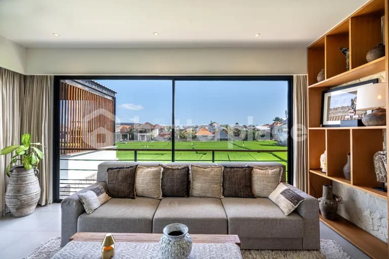 Modern 3 Bedroom Villa with Rice Field View in Berawa – Prime Canggu Location