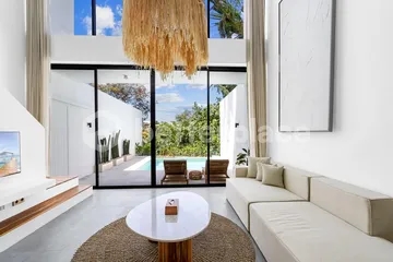 Modern 1-Bedroom Villa in Berawa, A Bright Investment Opportunity