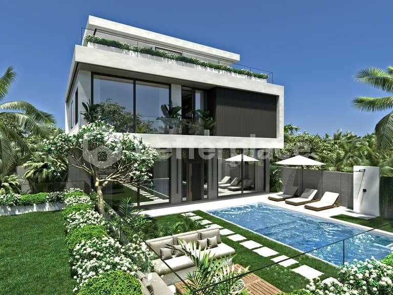 Dream Home Luxurious 4-Bedroom Freehold Villa for Sale Near Green Bowl with Ocean View