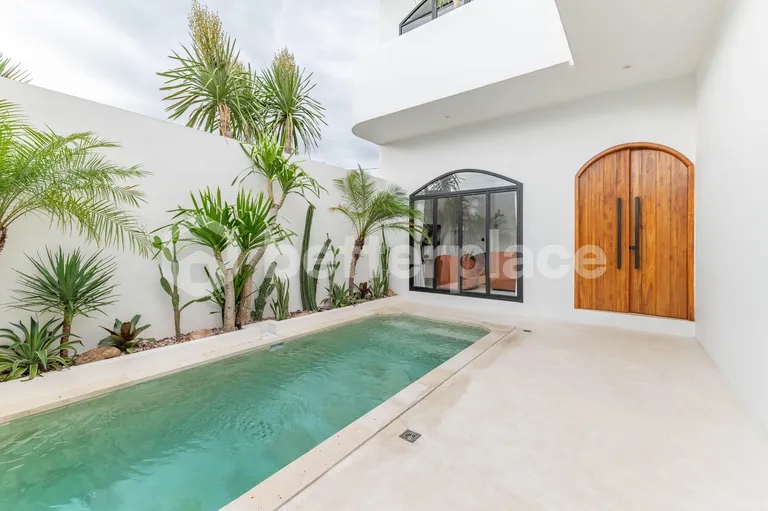 Tropical Modern 2 Bedroom Villa in Prime Location of Tumbak Bayuh