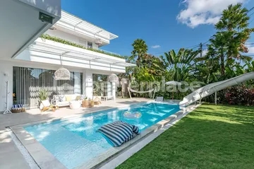 Modern 5 Bedroom Villa in Babakan, Canggu with Rooftop Jacuzzi, Gym & Strong Investment Potential