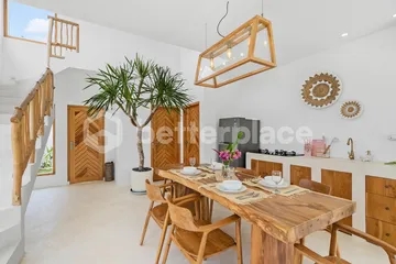 Charming 3 Bedroom Villa in Babakan with Modern Design with Lush Garden