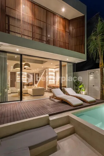 Contemporary Elegance Meets Island Charm in This Bingin Villa