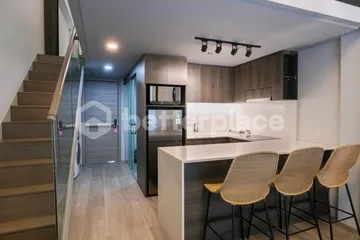 Refined Beachside Living in Canggu – Fully Furnished Designer 1-Bed Apartment with Exceptional Investment Potential