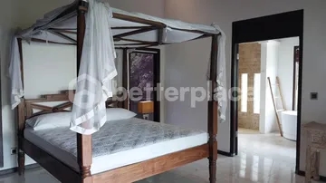 Spacious 5 Bedroom Villa in Pererenan for Yearly Rental