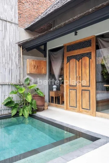 Elegant French-Designed Leasehold 1-Bed Villa in the Heart of Canggu, Just Minutes from Berawa Beach