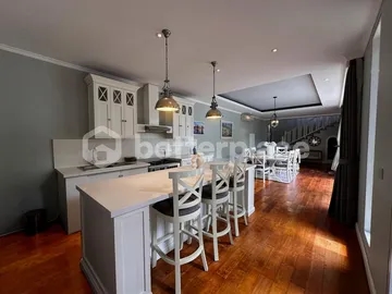 Charming and Modern 3 Bedroom Villa – 5 Minutes to Berawa Beach