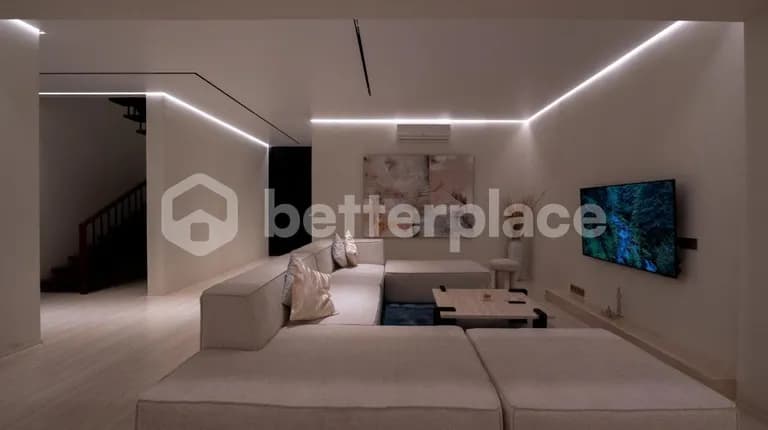 Prime Property for Investment 4 Bedrooms Eco Modern Villa in Ubud