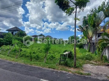 Strategic 900 sqm Land in Babakan, Few Minutes to Batu Bolong Beach