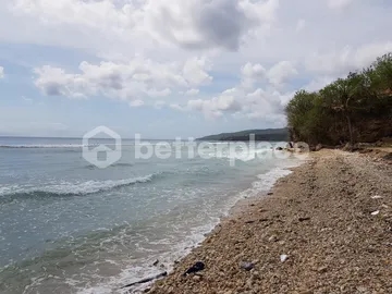 Prime Beachfront Land for Sale in Nusa Penida