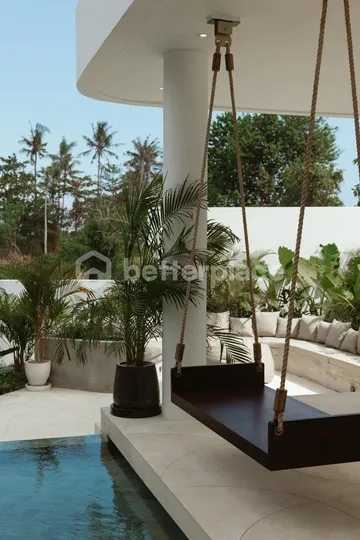 Amazing Luxury River House with Ocean View in Pererenan