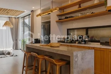 Luxurious Leasehold 3-Bedroom Villa in Nyanyi: A Private Sanctuary with Stunning Poolside Master Suite and Prime Beach Access