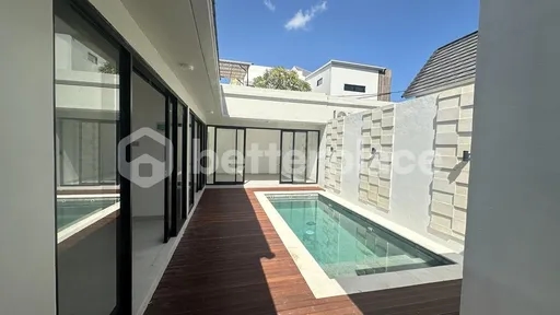 Modern Tropical Villa in Prime Seminyak – 2 Bedrooms
