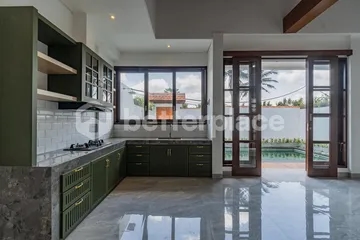 Freehold Villa – Peaceful Escape Near Cental Ubud with Rice Field View