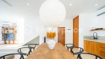 Modern 2 Bedroom Villa with Scenic Rice Field Views in Tumbak Bayuh