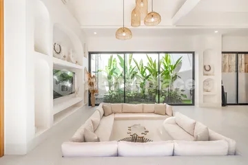 Yearly Rental Modern Tropical Villa in Berawa-Canggu – 2 Bedrooms in Prime Location