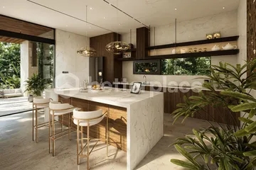 Secluded Leasehold Villa with Expansive Spaces Near Kelanting Beach