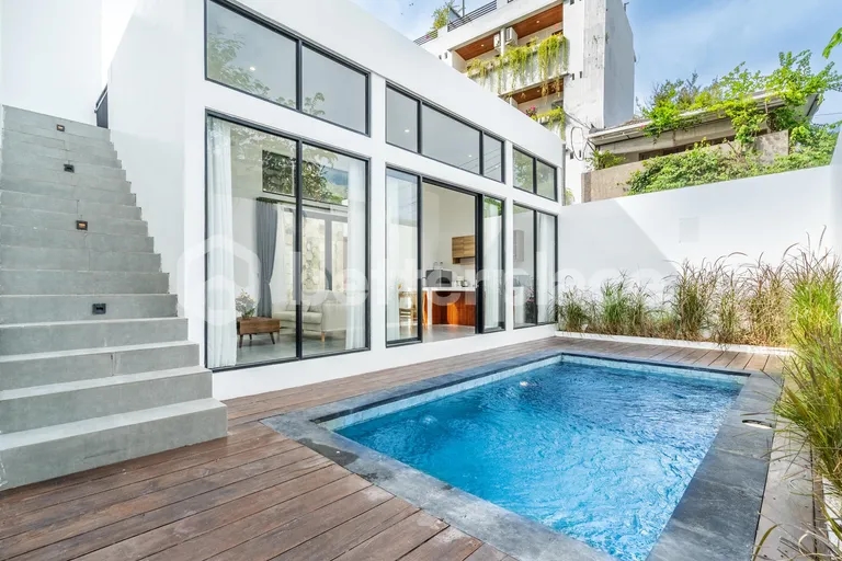 Modern 2 Bedroom Villa in Berawa, A Prime Investment Opportunity