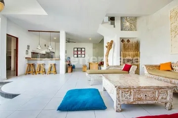 Your Dream Home in Bukit – Jimbaran: Exclusive Yearly Rental 4-Bed Villa Available