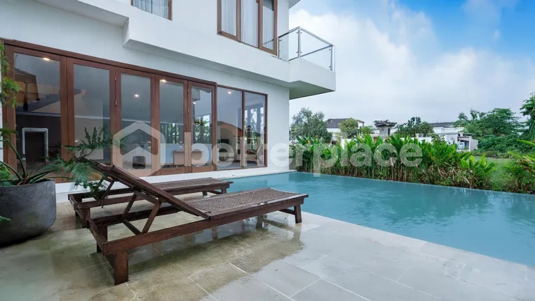 Stunning 3 Bedroom Villa in Cemagi For Yearly Rental, Walking Distance To The Beach