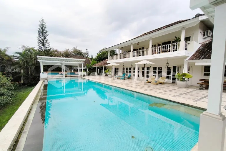 Colonial Elegance Meets Balinese Bliss: A Tanah Lot Luxury Freehold Villa