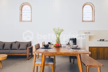 2 Bedroom Modern Minimalist Villa in Kerobokan For Yearly Rental