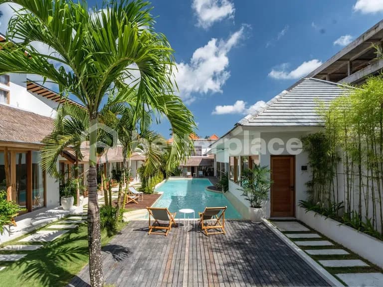 One Bedroom Loft Apartment in Berawa, Just 5 Minutes to The Beach