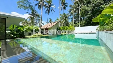 Peaceful Living in Ubud with Nature : Modern Villa with Tropical Elegance
