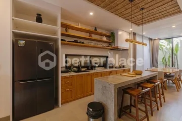 Luxurious Leasehold 3-Bedroom Villa in Nyanyi: A Private Sanctuary with Stunning Poolside Master Suite and Prime Beach Access