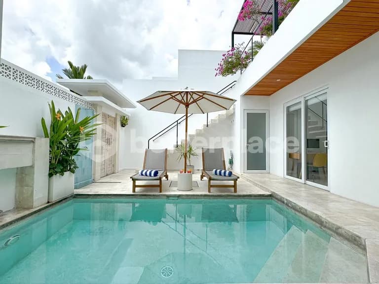Modern 3 Bedroom Villa with Rooftop in Tumbak Bayuh