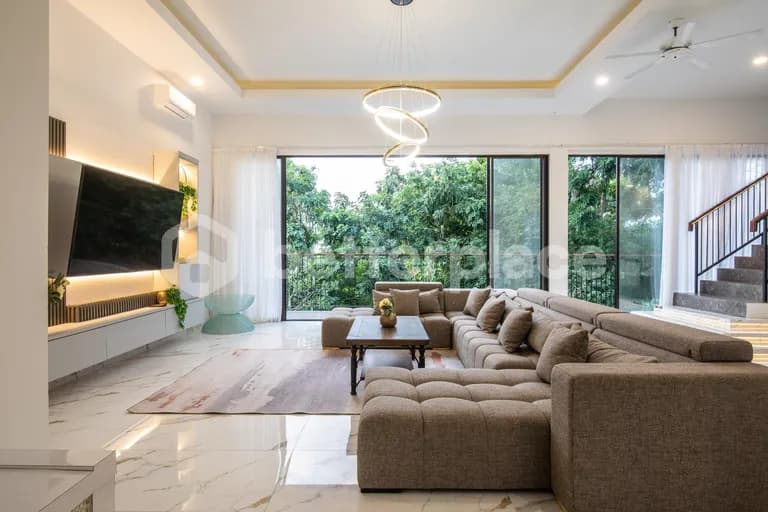 Exquisite 6+1 Bedroom Luxury Villa with Rooftop in GWK Area