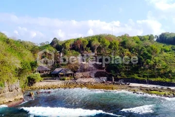 Hidden Gem of Nusa Ceningan – Rare 10 are Leasehold Beachfront Land with Triple-A Ocean Views and Direct Beach Access