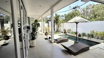Elegant Modern Tropical Villa in Serene Bingin – 3 Bedrooms of Timeless Comfort