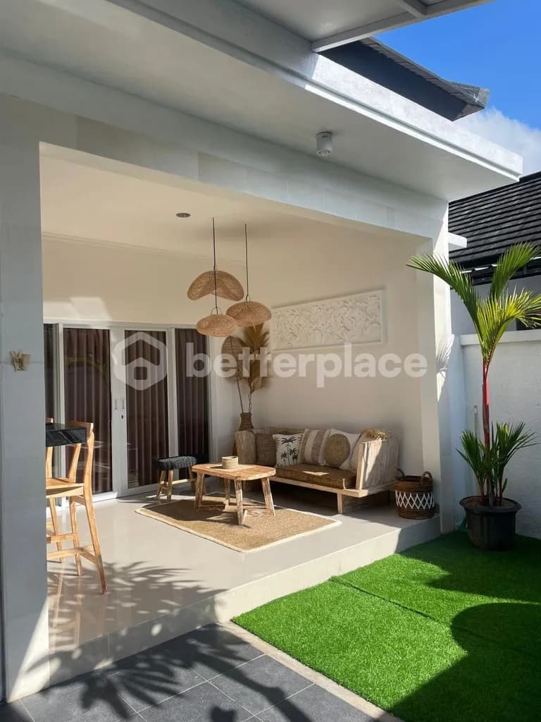 Contemporary Bali Villa in Bukit – Beautiful 1-Bedroom Home with Open Living Spaces, Steps from Restaurants & Jimbaran Beach
