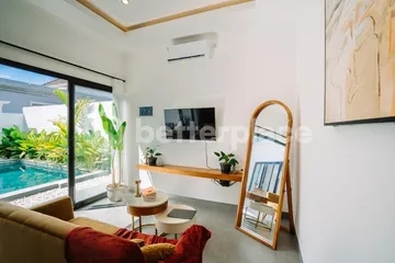 Elegant 2-Bedroom Contemporary Villa with Open Living and Private Pool – Only 7 Minutes from Batu Belig Beach in Trendy Umalas