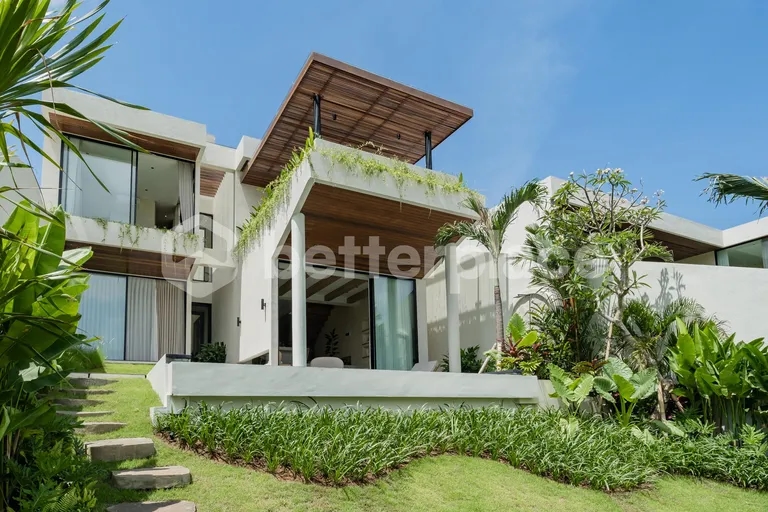 Uluwatu Luxury Redefined: Stunning Freehold Villas with Jacuzzi and Breathtaking Landscapes