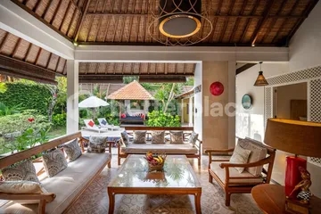 A Rare Seminyak Sanctuary: Single-Level 4BR Tropical Villa with Private Pool, Expansive Gardens & Timeless Island Elegance