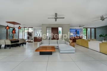Spacious Family Retreat Villa for Yearly Rent in Peaceful Tabanan