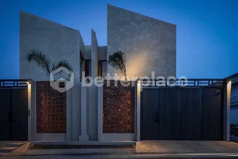 Prestigious Freehold Villa in Nusa Dua Near Beach & Airport – Modern Design & Private Pool