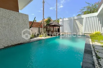 Modern Majesty: Umalas Leasehold Villa Offering Unrivaled Luxury Living