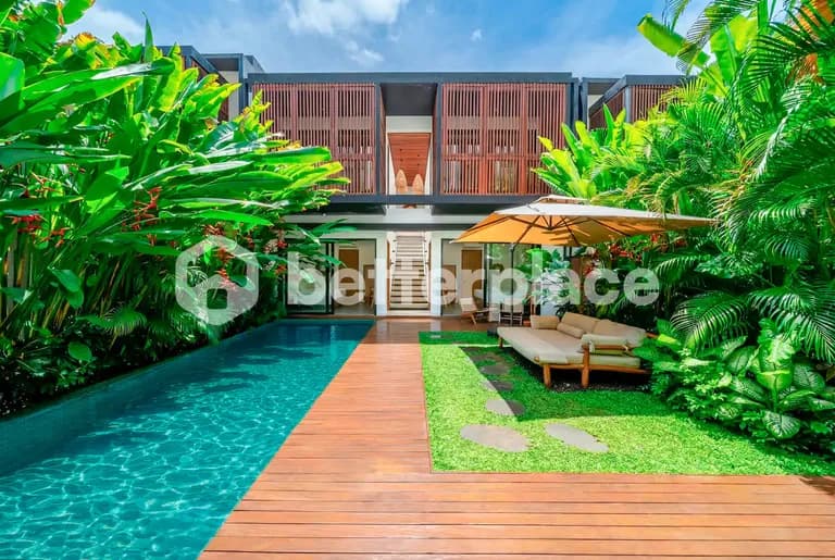 Modern 4-Bedroom Villa in Batu Bolong, Just Steps Away from the Beach