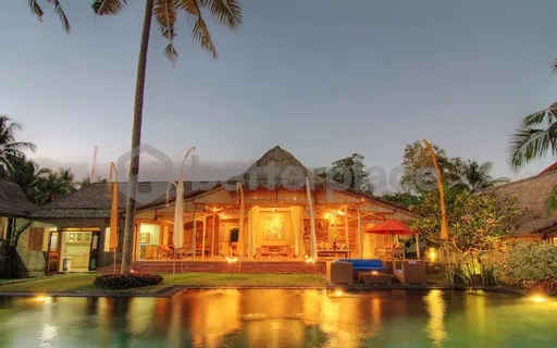 Luxury Beachfront Retreat in Soka – Medewi: A Timeless Resort Experience for Sale Freehold