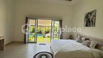 Chic Tropical Contemporary Villa in Tranquil Buwit – 3 Bedrooms with Sunset Views