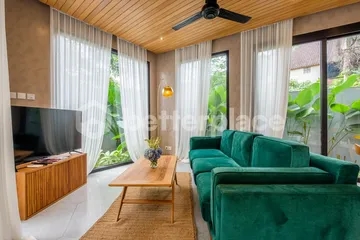 Stylish 3 Bedroom Villa with Private Pool in Batu Bolong, 9 Minutes to the Beach