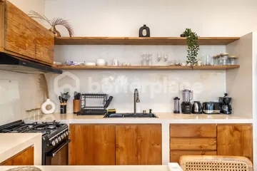 Bright 2 Bedroom Villa with Pool for Yearly Rental in Umalas