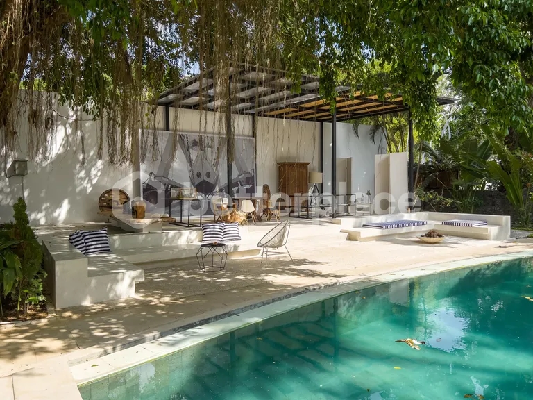 Serene Riverside Living, Exquisite 3 Unit Villa Complex in Umalas