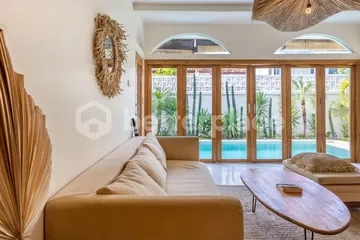 Bright 2 Bedroom Villa with Pool for Yearly Rental in Umalas